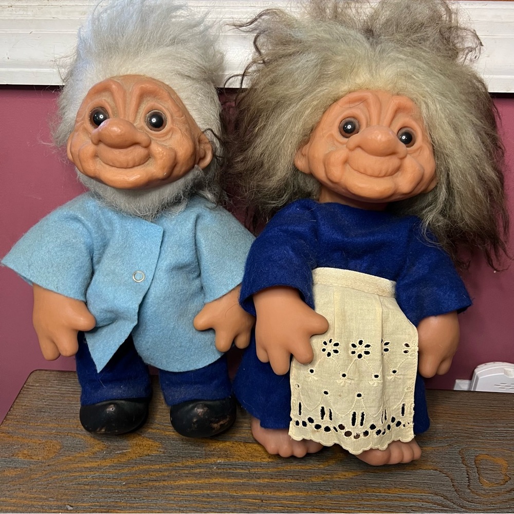Troll Thomas Dam old couple vintage dolls